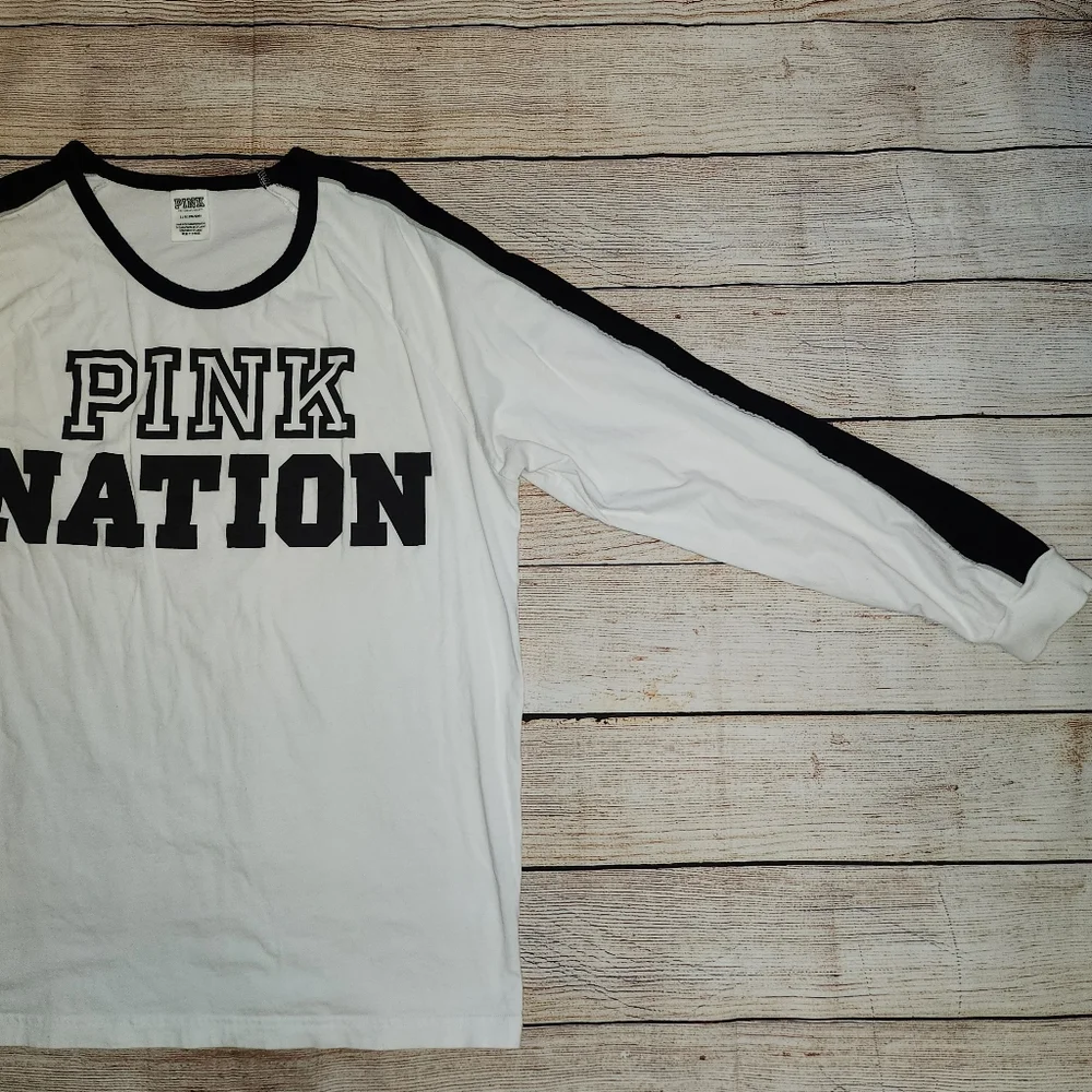 PINK Victoria Secret Bundle - Picture 2 of 16